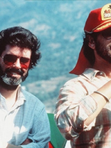 Executive producer George Lucas and director Steven Spielberg on the set