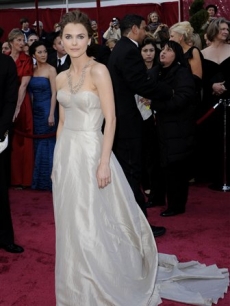 Keri Russell opts for an up 'do on the Oscar red carpet