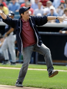 Martin Short throws the first pitch in the Rays game against the Yankees