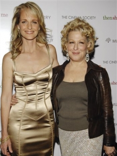 Helen Hunt and Bette Midler attend a premiere, NYC, April 21, 2008  
