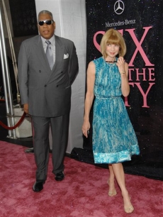 Vogue editors Andre Leon Talley and Anna Wintour attend the ‘Sex’ NYC premiere 