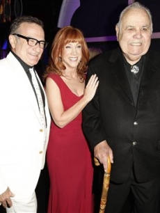Jonathan Winters,Kathy Griffin, and Robin Williams backstage at the TV Land Awards 