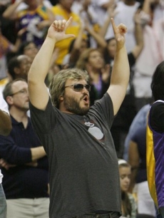 Jack Black celebrates the Sparks’ victory over the Connecticut Sun in overtime 