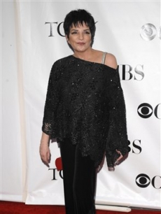 Presenter Liza Minnelli arrives at the 62nd Annual Tony Awards