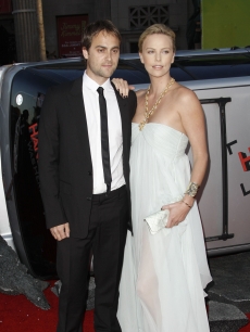 Charlize Theron (with Stuart Townsend) at the LA premiere of ‘Hitchcock’