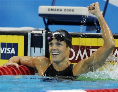 Dara Torres celebrates setting a US record time of 24.38 in the women’s 50-meter freestyle semifinal at the US Olympic swimming trials