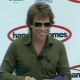 Video 279294 - Jon Bon Jovi Lends A Helping Hand