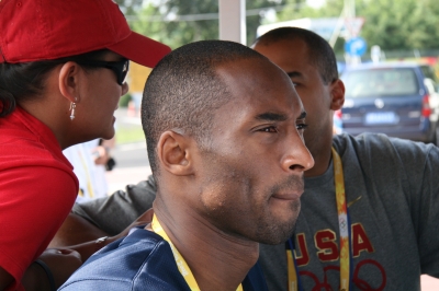 Kobe Bryant at beach volleyball, watching Misty and Kerri compete