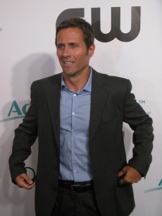 Rob Estes has somewhere important to be