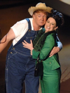 Donald Trump and Megan Mullally perform ‘Green Acres’ at the 2005 Emmys.