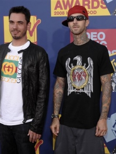 DJ AM and Travis Barker at the VMAs