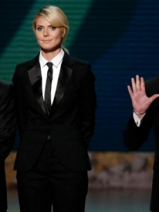 Emmy Hosts Tom Bergeron, Heidi Klum and Howie Mandel 