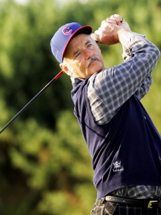 Bill Murray hits the links