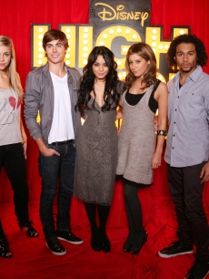 Jemma McKenzie-Brown, Zac Efron, Vanessa Hudgens, Ashley Tisdale and Corbin Bleu pose at the photo call for High School Musical 3: Senior Year at The Dorchester in London, England