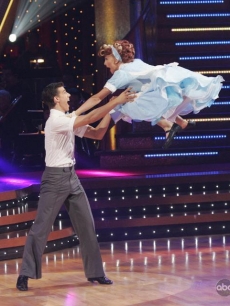 Cody Linley and Julianne Hough give Derek and Brooke a run for their money in week 5 