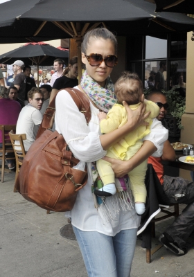 Actress Jessica Alba leaves Toast restaurant with her daughter Honor Marie in Los Angeles, California.