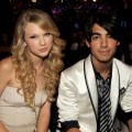 Former tween couple Taylor Swift and Joe Jonas
