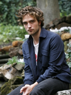 A somber Robert Pattinson at the ‘Twilight’ portrait session in Rome, Italy