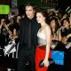 Fans surround Robert Pattinson and Kristen Stewart at the LA ‘Twilight’ premiere