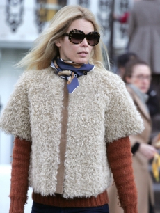Claudia Schiffer steps out in London, Dec. 1, 2008