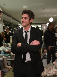 Mandy Moore, Dave Annable & Hilary Duff Stand Up To Cancer