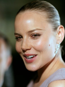 Abbie Cornish arrives for the Calvin Klein Spring 2009 Collection launch at Pier 2 Walsh Bay on December 16, 2008 in Sydney, Australia