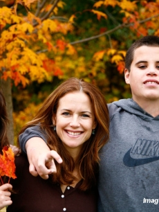 Kelly Preston with daughter Ella and son Jett