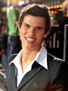 Taylor Lautner at the ‘Twilight’ premiere in Westwood