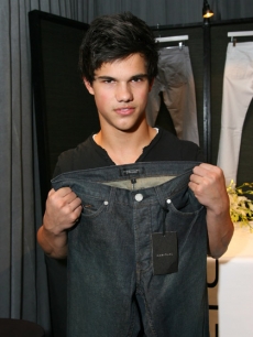 Taylor Lautner with his Habitual jeans at Access’ Stuff You Must lounge