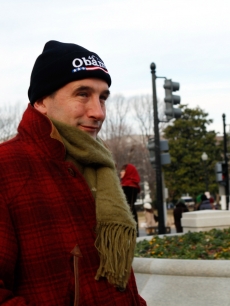 Billy Baldwin walks to the 56th Presidential Inauguration at the United States Capitol on January 20, 2009 in Washington, DC