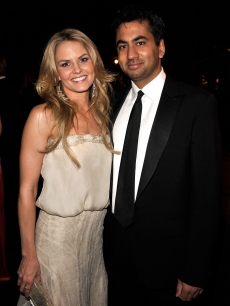 ‘House’ stars Jennifer Morrison and Kal Penn share a moment inside the SAG Awards