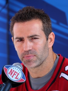 Quarterback Kurt Warner #13 of the NFC Arizona Cardinals speaks to the media during Super Bowl XLIII Media Day at Raymond James Stadium on January 27, 2009 in Tampa, Florida
