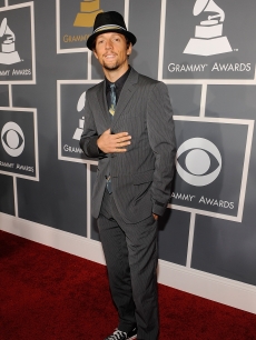 Jason Mraz arrives at the 51st Annual Grammy Awards held at the Staples Center on February 8, 2009 in Los Angeles, California