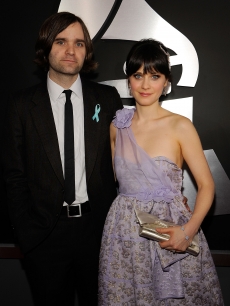 Ben Gibbard (L) and sctress Zooey Deschanel arrive at the 51st Annual Grammy Awards held at the Staples Center on February 8, 2009 in Los Angeles, California.