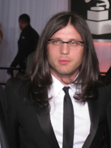 The Followhill brothers from Kings of Leon pose at the Grammys