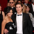 Vanessa Hudgens and Zac Efron get close on the red carpet at the 2009 Oscars