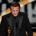 Sean Penn accepts his Best Actor award for ‘Milk’ during the 81st Annual Academy Awards held at Kodak Theatre on February 22, 2009 in Los Angeles, California