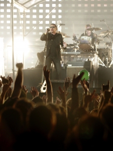 Vertigo Tour U2 2005