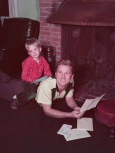 Kirk Douglas and son Mike Douglas in 1955
