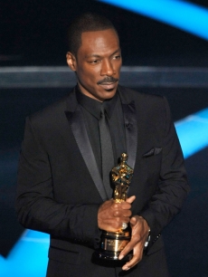 Eddie Murphy presents the Humanitarian Award to Jerry Lewis during the 2009 Oscars