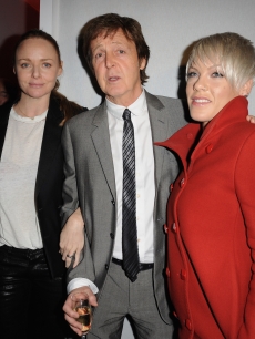 Stella McCartney, Paul McCartney and Pink backstage after the Stella McCartney Ready-to-Wear A/W 2009 fashion show during Paris Fashion Week