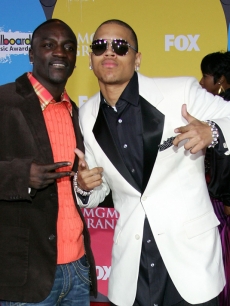 Akon and Chris Brown at the 2006 Billboard Music Awards