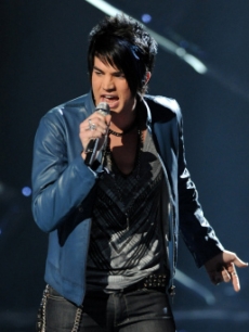 Adam Lambert performs on ‘American Idol’ (March 10, 2009)