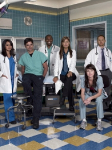 Mekhi Phifer as Dr. Gregory Pratt with other ER cast members 