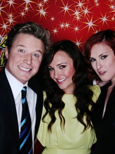 Billy Bush with ‘Sorority Row’ stars Briana Evigan and Rumer Willis at ShoWest 2009