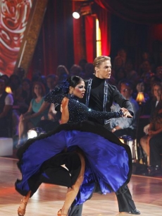 Lil Kim and Derek Hough go for a twirl