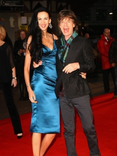 Mick Jagger and L’Wren Scott attend the premiere of ‘Shine A Light’ at the Odeon Leicester Square on April 2, 2008 in London, England