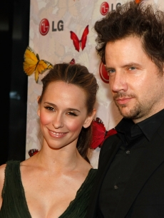 Jennifer Love Hewitt and Comedian Jamie Kennedy arrive at LG Rumorous Night with Heidi Klum held at the Andaz Hotel on April 28, 2009 in West Hollywood