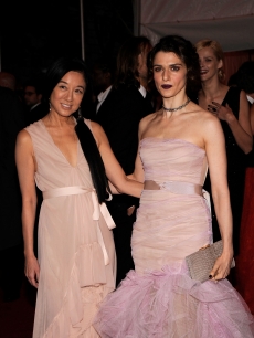 Vera Wang and Rachel Weisz attend ‘The Model as Muse: Embodying Fashion’ Costume Institute Gala at The Metropolitan Museum of Art on May 4, 2009 in New York City