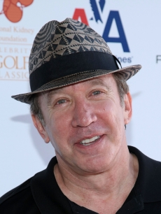 Tim Allen arrives for the 2nd Annual National Kidney Foundation Celebrity Golf Classic at Lakeside Golf Club on May 4, 2009 in Burbank, California